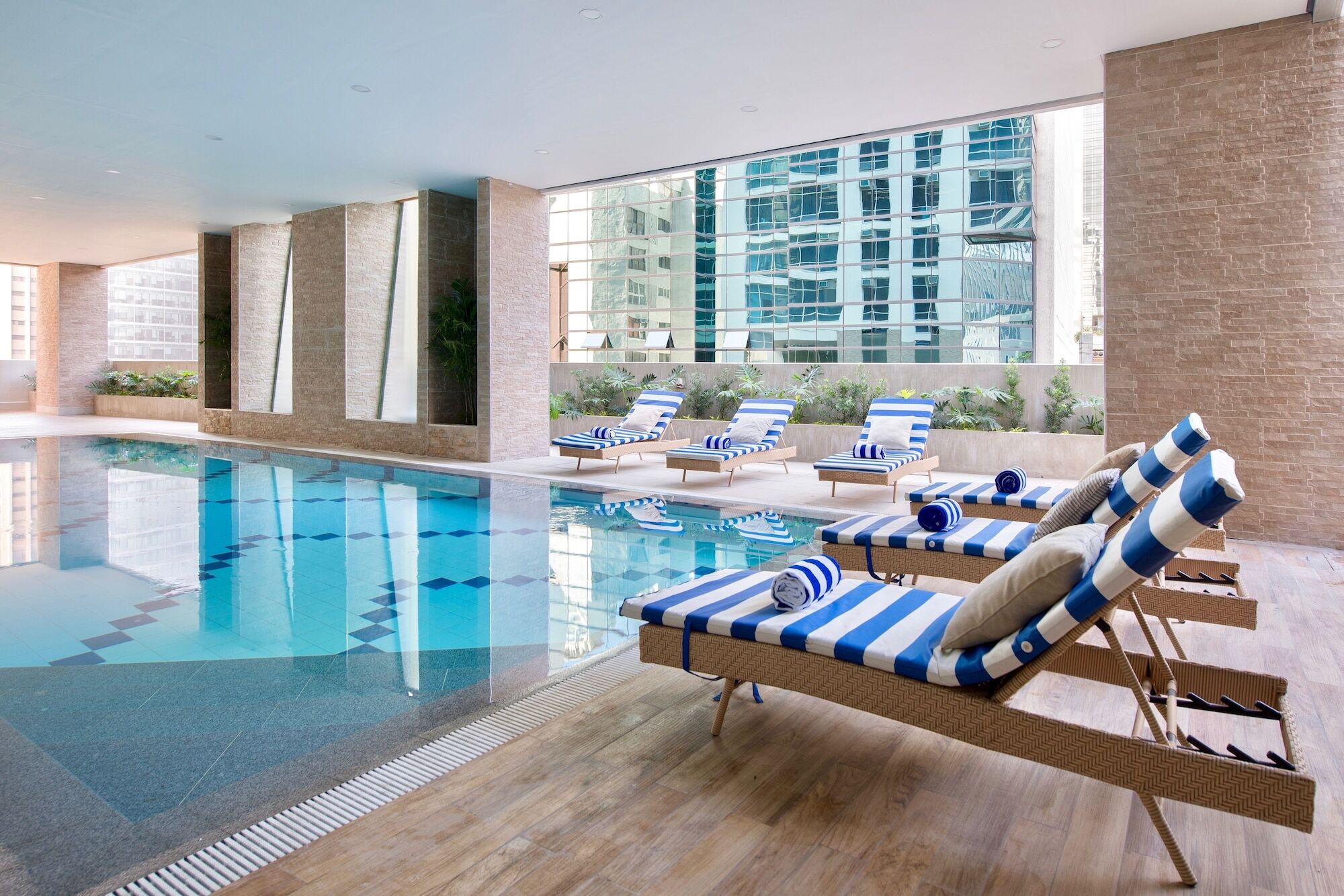 The Sphere Serviced Residences Managed By Hii Makati City Exteriér fotografie